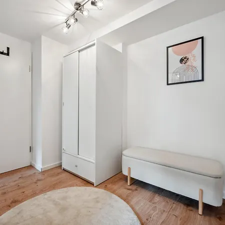 Malu - Ruhige Lage, Erdgeschoss, Smarttv, Netflix, 24h Checkin, Apartament