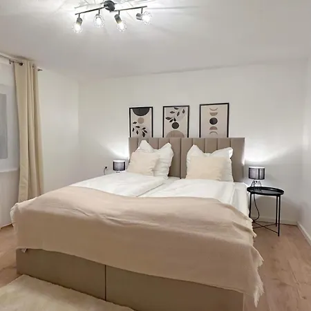 Malu - Ruhige Lage, Erdgeschoss, Smarttv, Netflix, 24h Checkin, Apartment